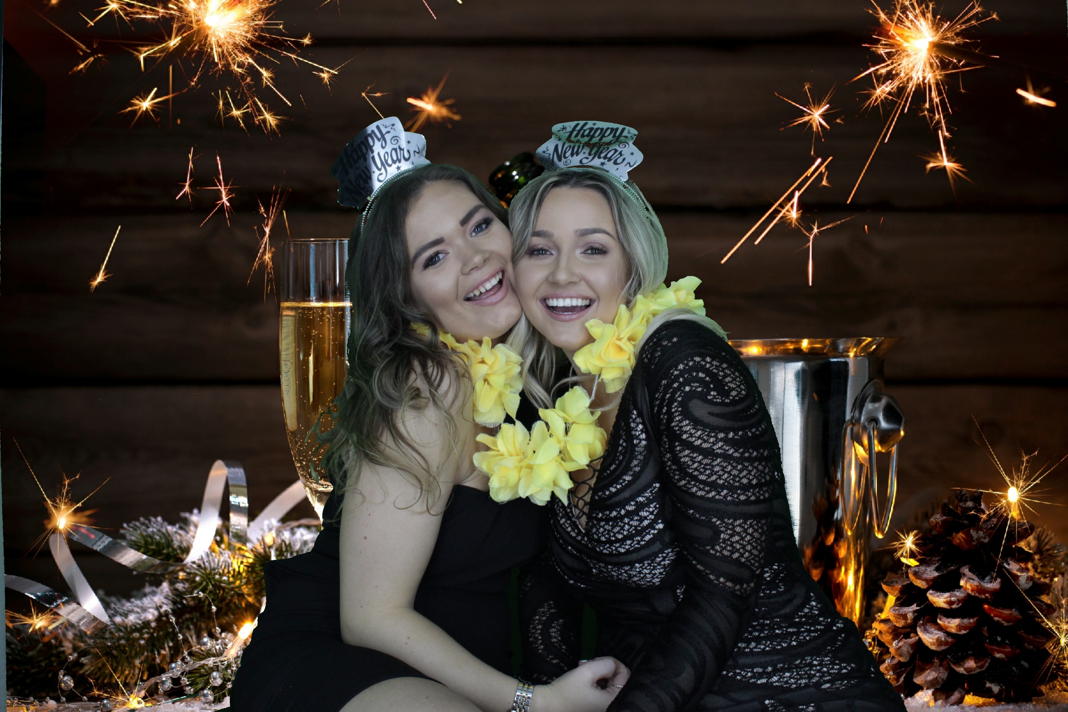 The Sussex Exchange New Years Eve | View more photos from the event at gallery.myphotoboothexperience.co.uk/u/MyPhotoBoothExperienceLtd/The-Sussex-Exchange-New-Years-Eve